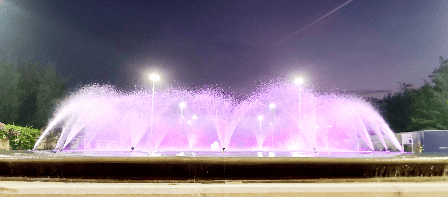 Đài Phun Nước Vòng Xoay