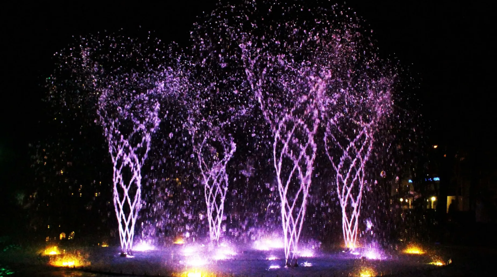 Đài phun nước âm sàn hiện đại.png