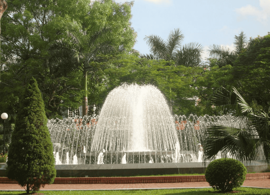 Thiết kế lắp đặt đài phun nước phong thủy trong nhà